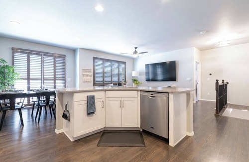 Monument House | Spacious house in Monument, Mountain Views, close to USAF Academy, Nature!
