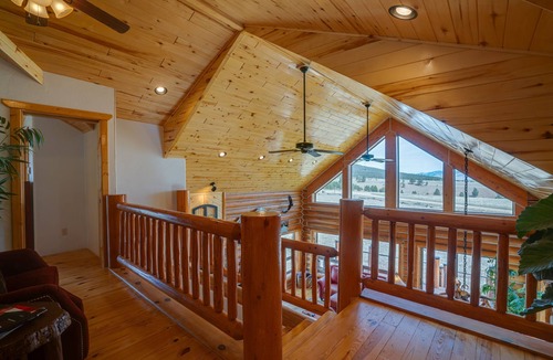 Angel Fire House | Spacious lodge with stunning Moreno Valley views