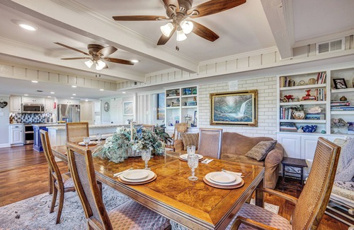 Madisonville House | Spacious Madisonville Estate w/Grill & Pond Views