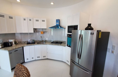 Bucerias Apartment | Spacious modern apartment Golden Zone 2F