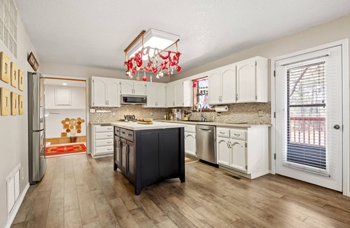 Kachina Village House | Spacious Mountain Retreat with Decks & Hot Tub in Kachina Village!