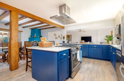 South Capitol House | Spacious Remodeled Beauty with Stylish Comfort