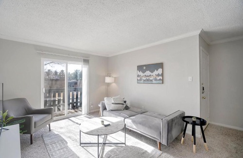 Midland House | Spacious Suite next to Midland Airpark