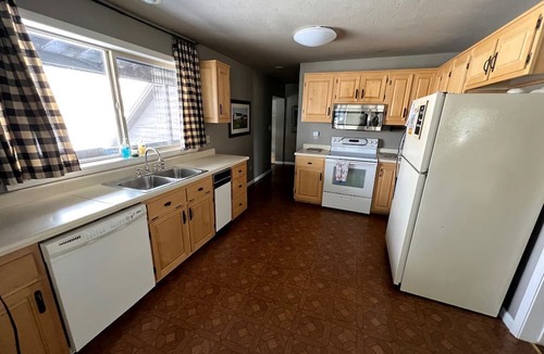 Cameron House | Spacious Vacation Home with Madison River Frontage near Yellowstone in Ennis, Montana