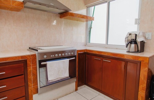 Tuxtla Gutierrez Villa | Spacious Villa with Pool, Karaoke, Palapa, Jacuzzi & Garden in Tuxtla Gutierrez