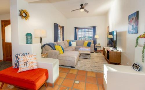Tortolita House | Spectacular Views, Heated Pool, and Outdoor BBQ