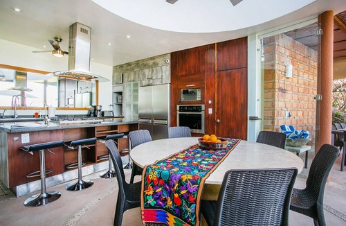 North End Villa | Spectacular views in gated, north side property. Easy access to town.