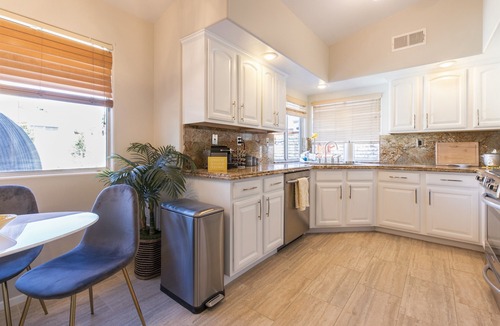 Indio House | Splash Pad, Waterslide, B-ball Ct, Heated Pool & Spa, Fire Pit, Arcade Room, FUN