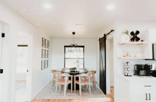 Hearne House | Spring Creek Oasis, 2-bedroom house in welcoming Bryan
