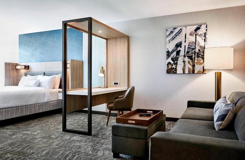 Cromwell Hotel | SpringHill Suites by Marriott Hartford Cromwell