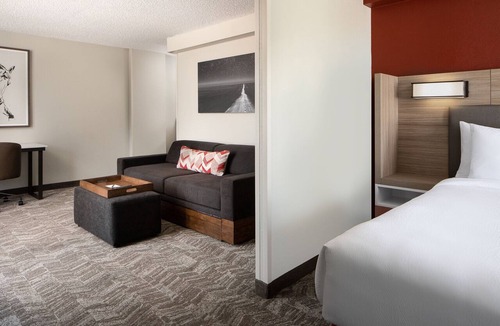 Downtown Dallas Hotel | SpringHill Suites Dallas Downtown/West End