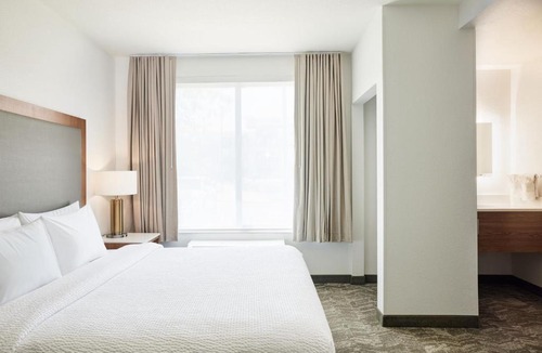 Garfield Hotel | SpringHill Suites Phoenix Downtown