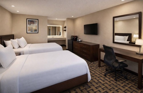 Millington Hotel | Springplace Inn & Suites