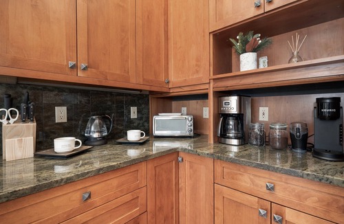 Granby House | Stagecoach Cabin 5 Bedroom Home by RedAwning