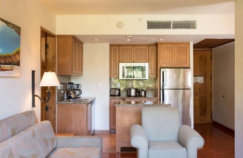 Marina Vallarta Condo | Stay in Style – 2BR Condo with Balcony