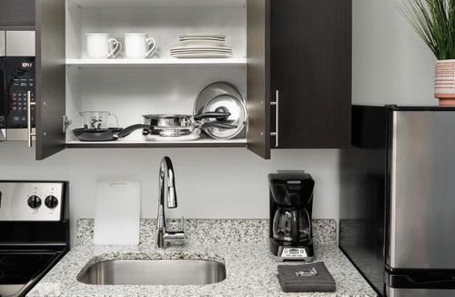 College Station Hotel | stayAPT Suites College Station