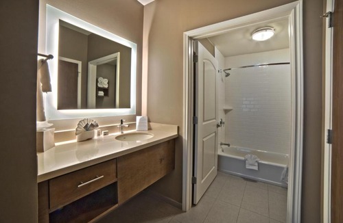 Humble Hotel | Staybridge Suites Houston - Humble Beltway 8 E by IHG