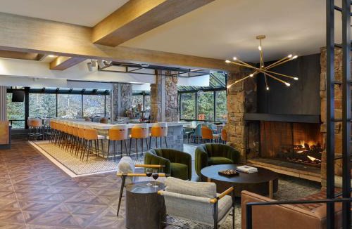 Snowmass Village Hotel | Stonebridge Inn