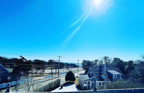 Hyannis Apartment | Studio COTTAGE # 2- WALK to Keyes Memorial BEACH Barnstable- Hyannis