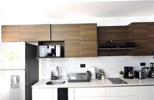 Zona 10 Apartment | Studio Guatemala City, heart of zona10 w/pool
