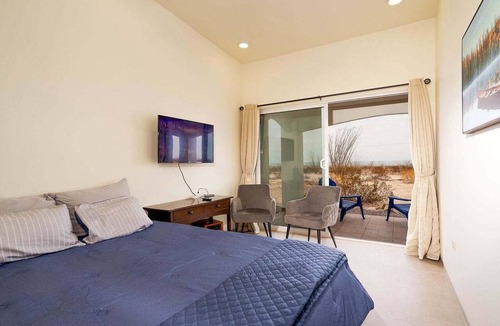 El Dorado Ranch Apartment | Studio Ross El Dorado Ranch | Heated Pool Access