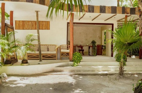 Zona Hotelera Cabin | Study - 5