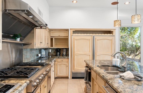 Camelback East Villa | Stunning 6 Bedroom Mansion with Panoramic Views on Camelback Mountain
