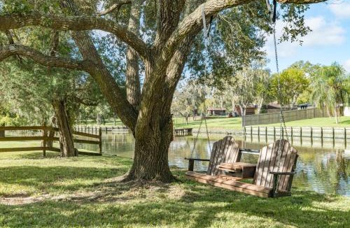 Dickinson House | Stunning Waterfront Rental Property with Private Dock and Pool