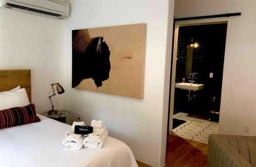 Downtown Santa Fe Hotel | Stylish Plaza Suite w/Free Parking - "The Haddie"