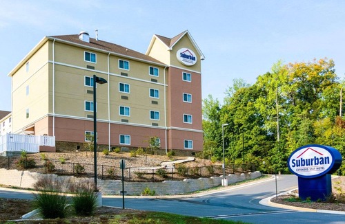 Aquia Harbour Hotel | Suburban Studios Quantico