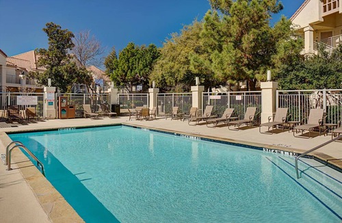 Las Colinas Hotel | Suite 1BR King, Hyatt House Dallas, Pool Access, Near the Airport, Pets Welcome