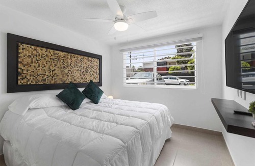 Downtown Queretaro Apartment | Suite lujo y comodidad 150MB Home Office Céntrico El Prado C12