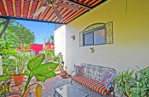 La Paz Hotel | Suite Steps from Malecon Beach Dining Stripe