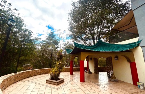 Zona 15 Apartment | Suites Jardín Imperial
