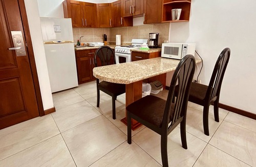 Zona 15 Apartment | Suites Jardin Imperial