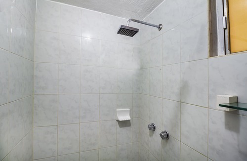Zona Expo Hotel | Suites Navata