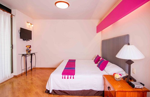 San Felipe del Agua Hotel | Suites Xadani