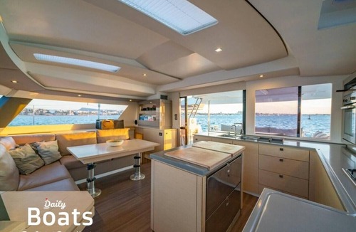 La Paz Boat Rental | Sun-Kissed Sailing in Mar de Cortez: A Baja California Sur Beach Experience