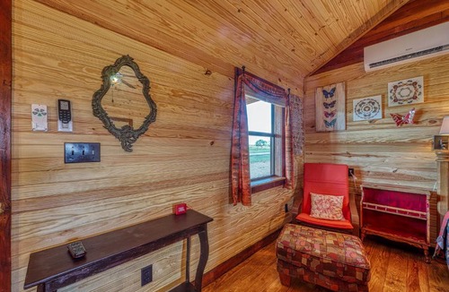 Fredericksburg Hotel | Sunset Cabin