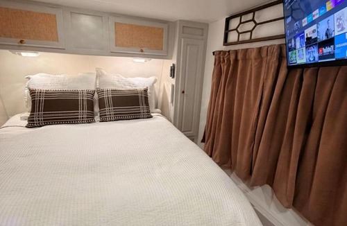 Springtown Apartment | Sunset Hideaway