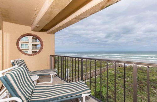 South Padre Island Condo | Suntide II 401 - Beachfront Direct Ocean Views, Private Balcony, Heated Pool, Hot Tub, Beach Access, Walking distance to Dining and Shopping