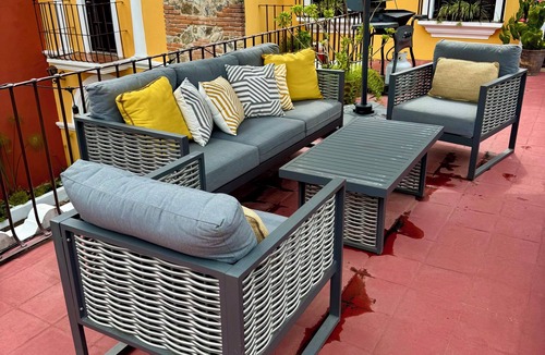 Antigua Guatemala House | Superb 7-bedroom house in Antigua Guatemala. Large terrace w/volcano views