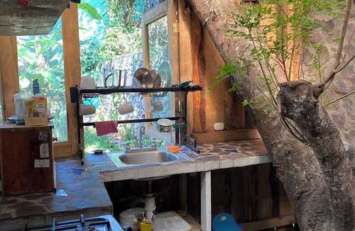 Pasajcap Cabin | Superb cabin Private with WiFiStarlink in San Marcos La Laguna