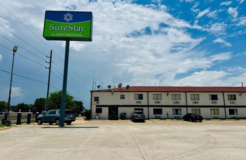Channelview Hotel | SureStay by Best Western Channelview-Baytown West