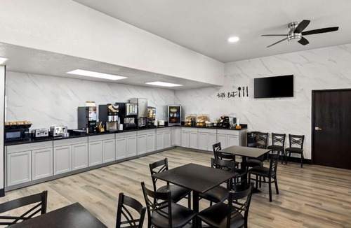 Downtown Phoenix Hotel | SureStay By Best Western Phoenix Airport