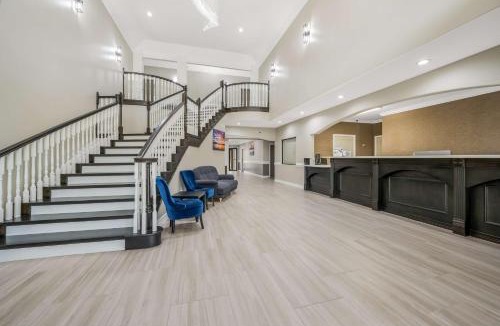 Conroe Hotel | SureStay Studio by Best Western Conroe Downtown
