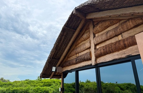 Elota Ski Chalet | Surf Cabin Oceanfront – Celestino Gazca