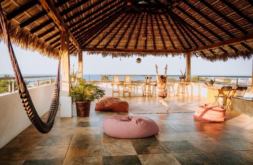 Los Tamarindos Hostel | SurfNest Hostel