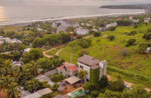 Los Tamarindos Hostel | SurfNest Hostel