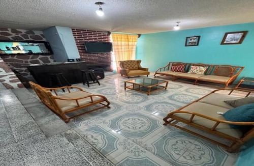 Ixmiquilpan House | Swimming Pool, Spas and Caves with the Family